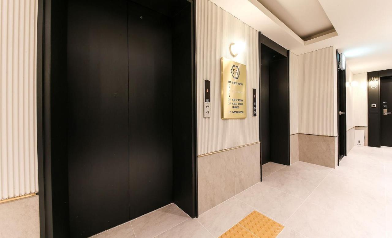 H Moment Hotel Songjeong Пусан Екстер'єр фото
