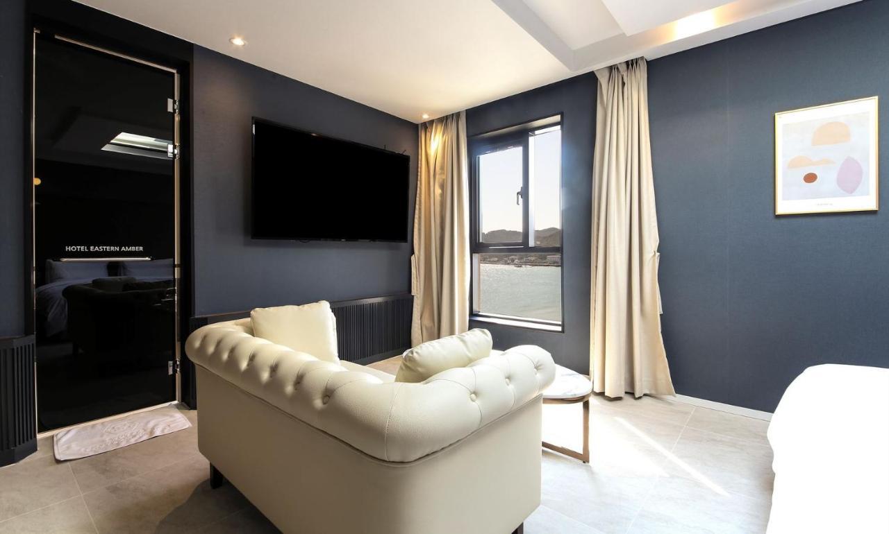 H Moment Hotel Songjeong Пусан Екстер'єр фото