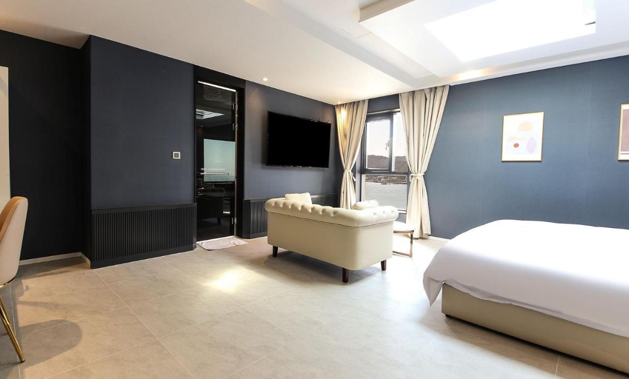 H Moment Hotel Songjeong Пусан Екстер'єр фото