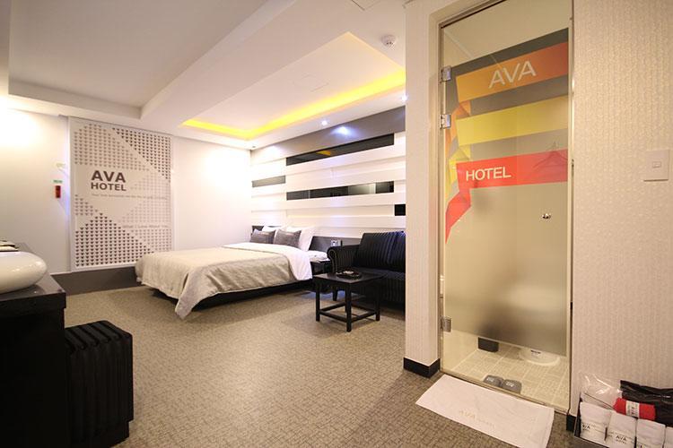 H Moment Hotel Songjeong Пусан Екстер'єр фото
