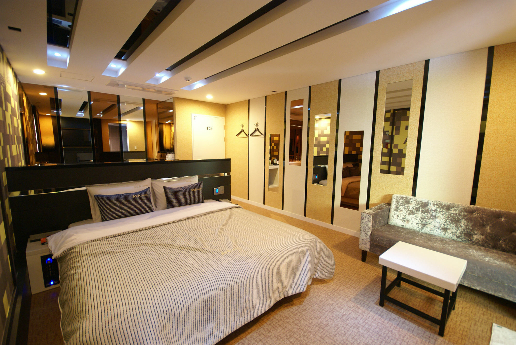 H Moment Hotel Songjeong Пусан Екстер'єр фото