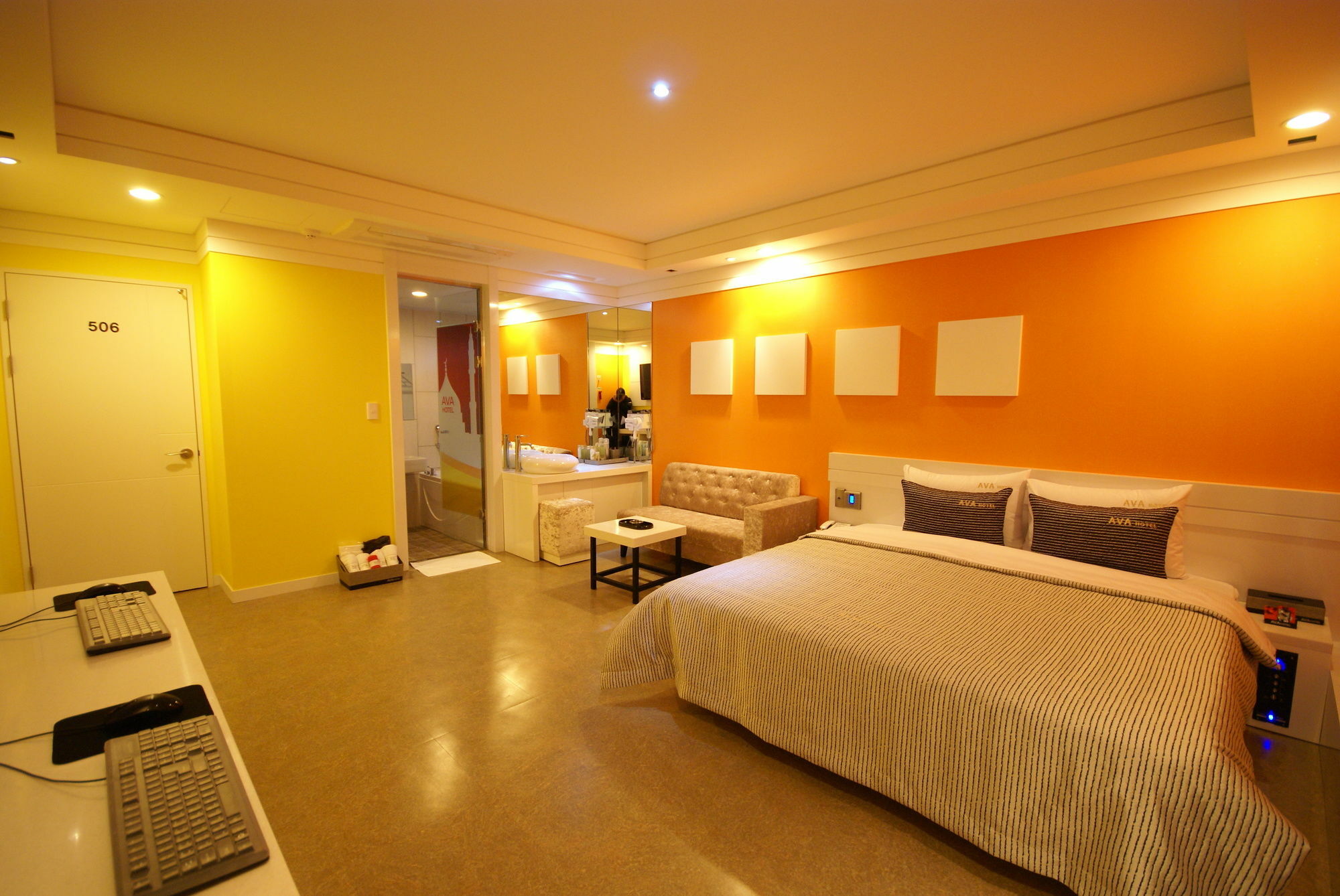 H Moment Hotel Songjeong Пусан Екстер'єр фото