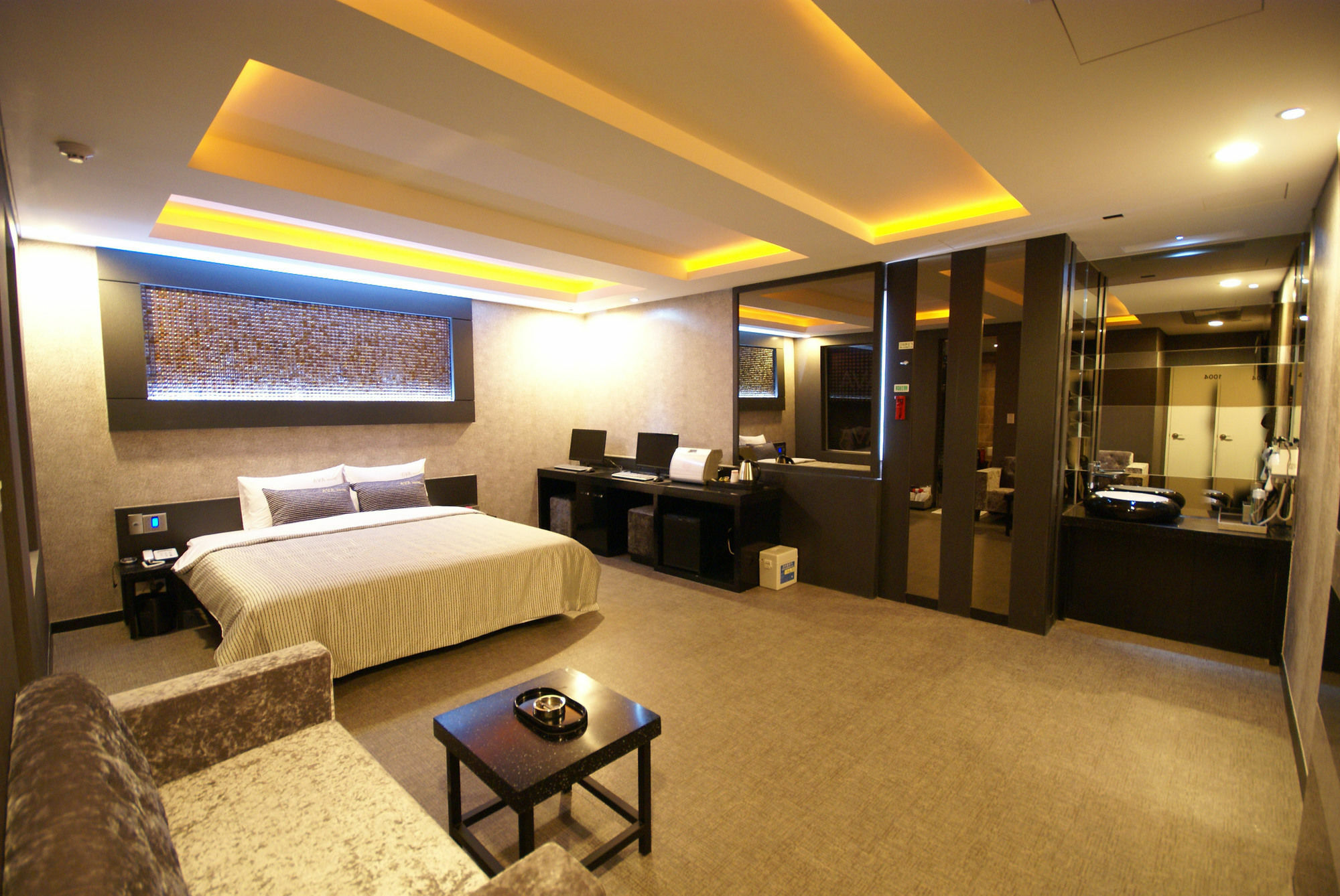 H Moment Hotel Songjeong Пусан Екстер'єр фото