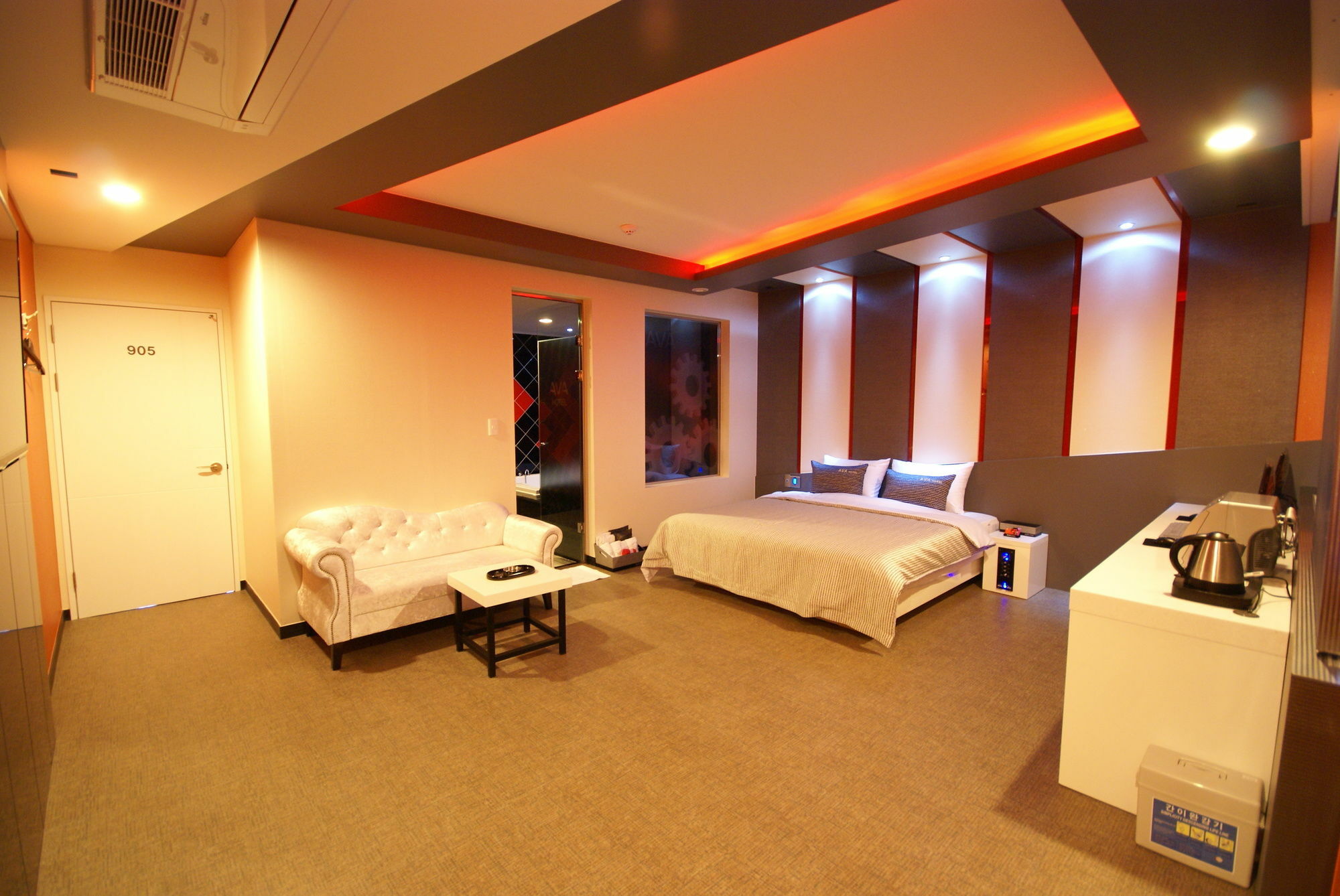 H Moment Hotel Songjeong Пусан Екстер'єр фото