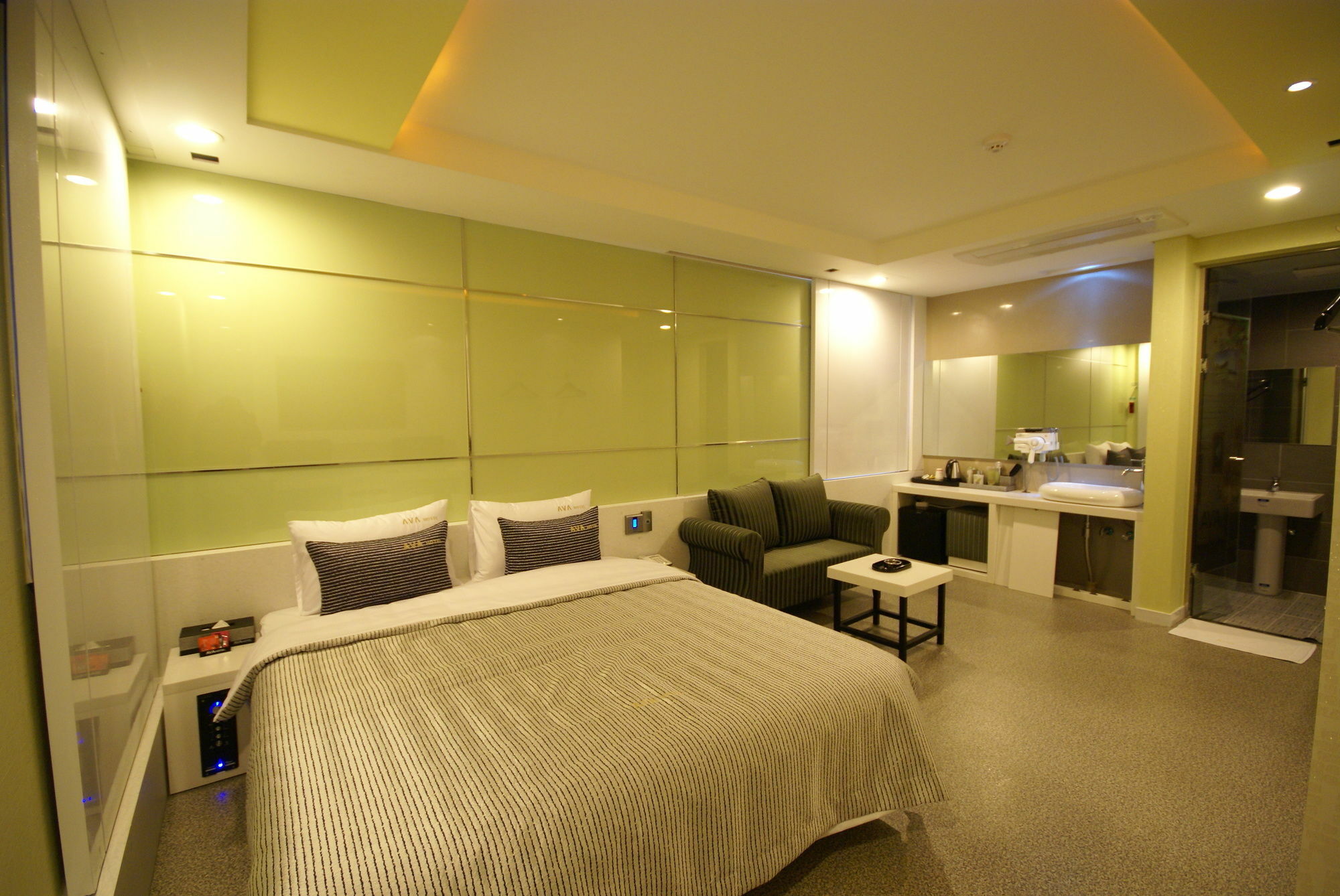 H Moment Hotel Songjeong Пусан Екстер'єр фото