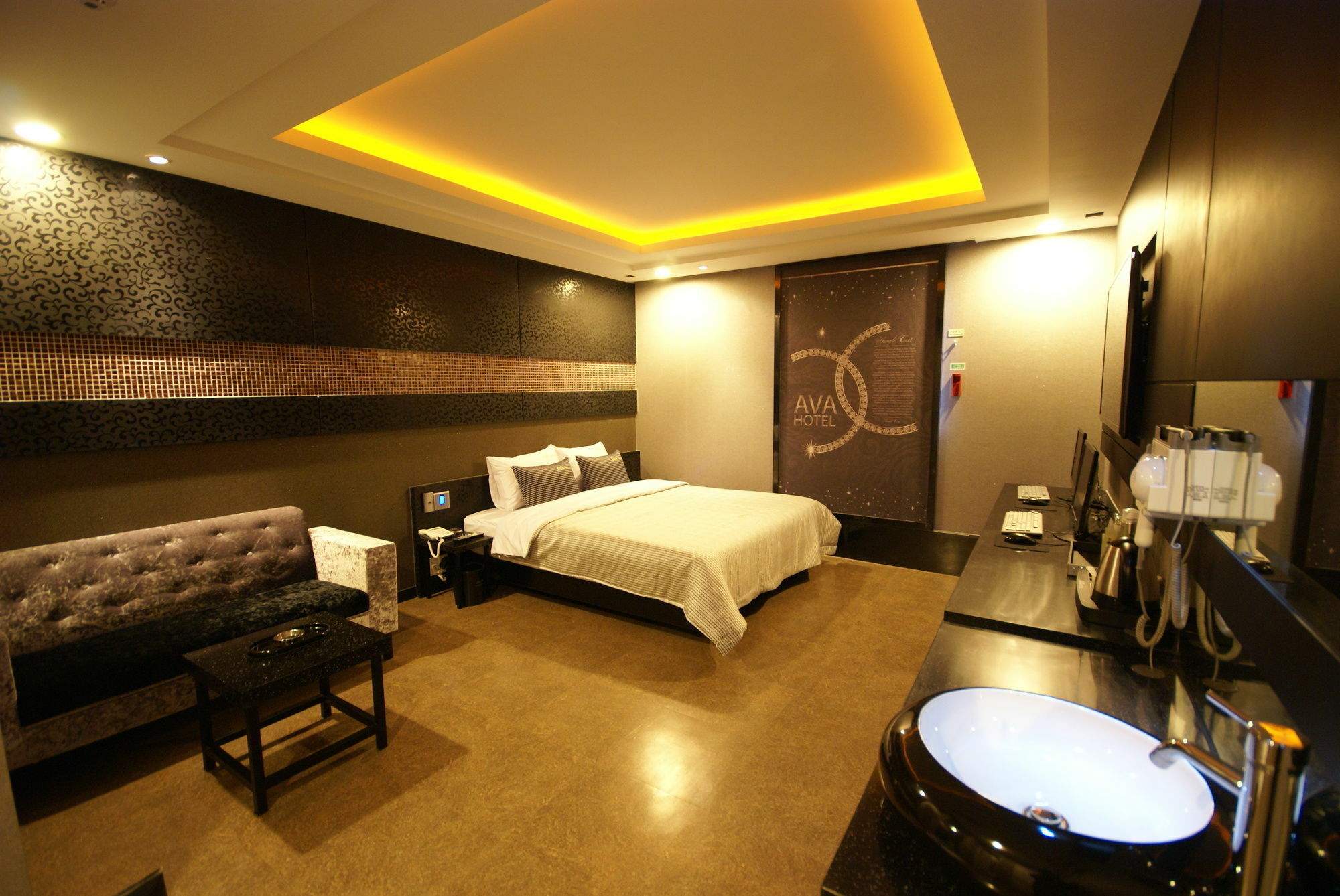 H Moment Hotel Songjeong Пусан Екстер'єр фото